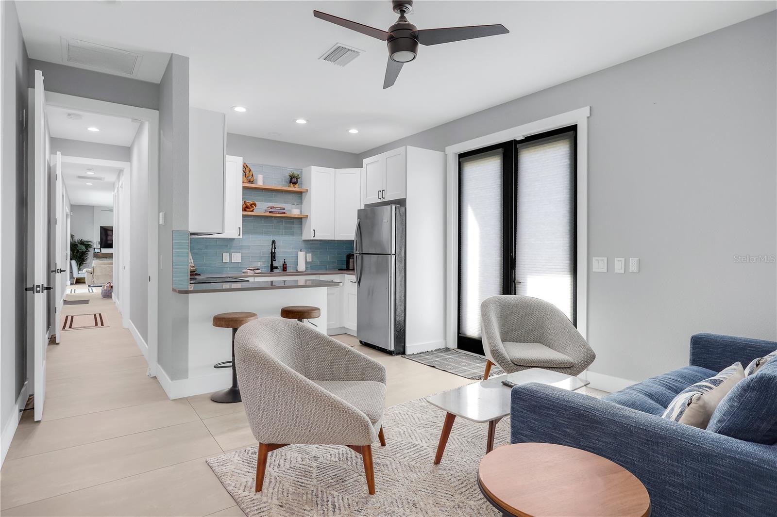 715 OAK ST — photo 23