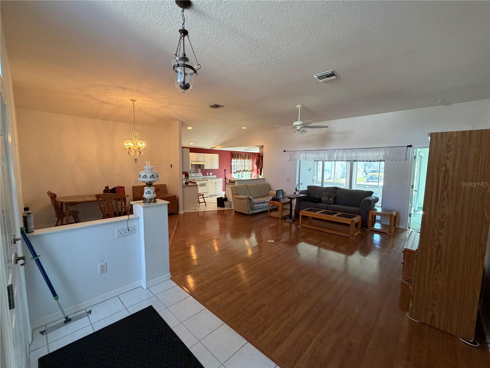 546 TROUT LN — photo 16