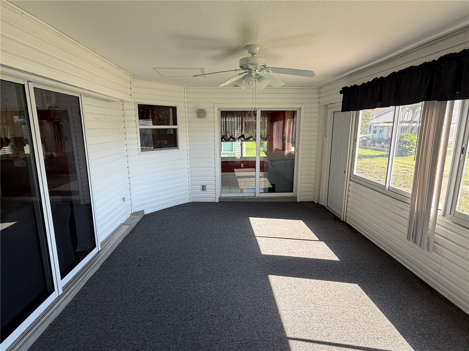 546 TROUT LN — photo 21