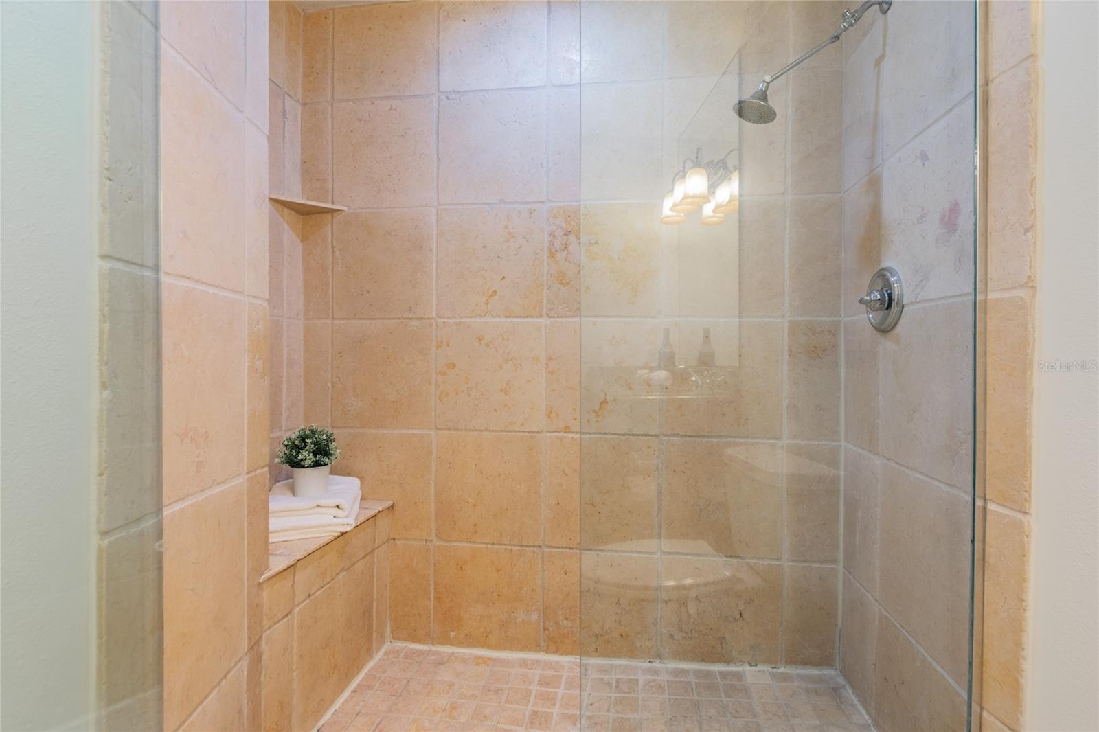 5313 BURCHETTE RD — photo 41