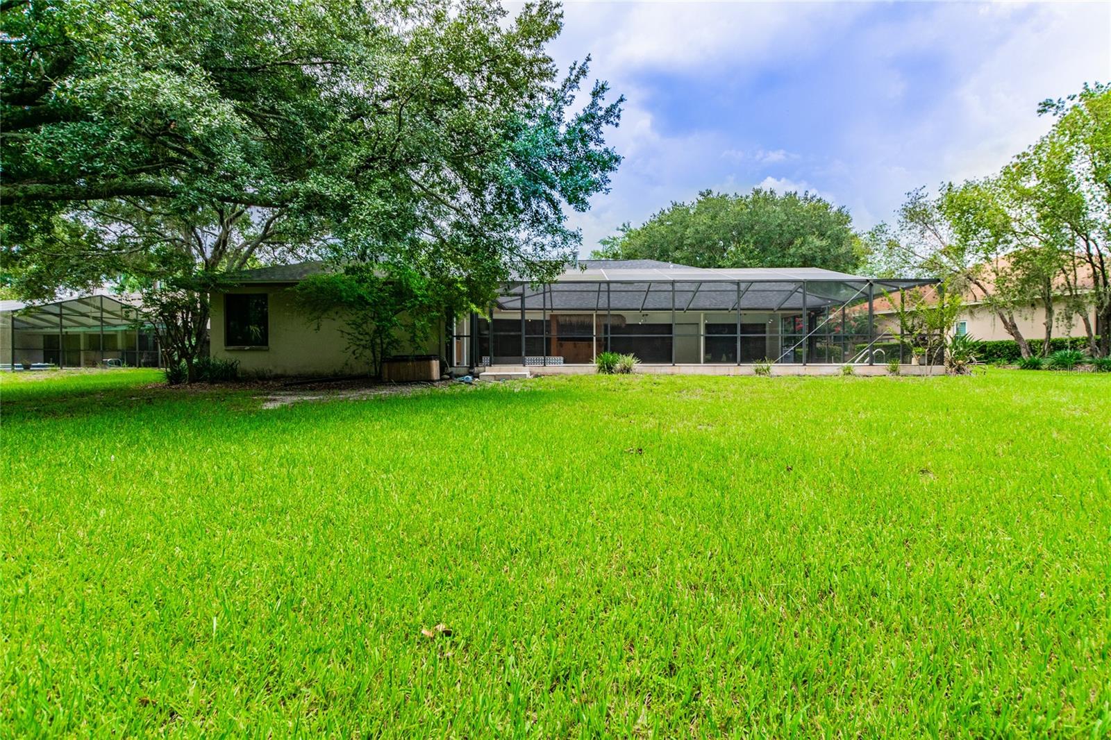 5313 BURCHETTE RD — photo 3