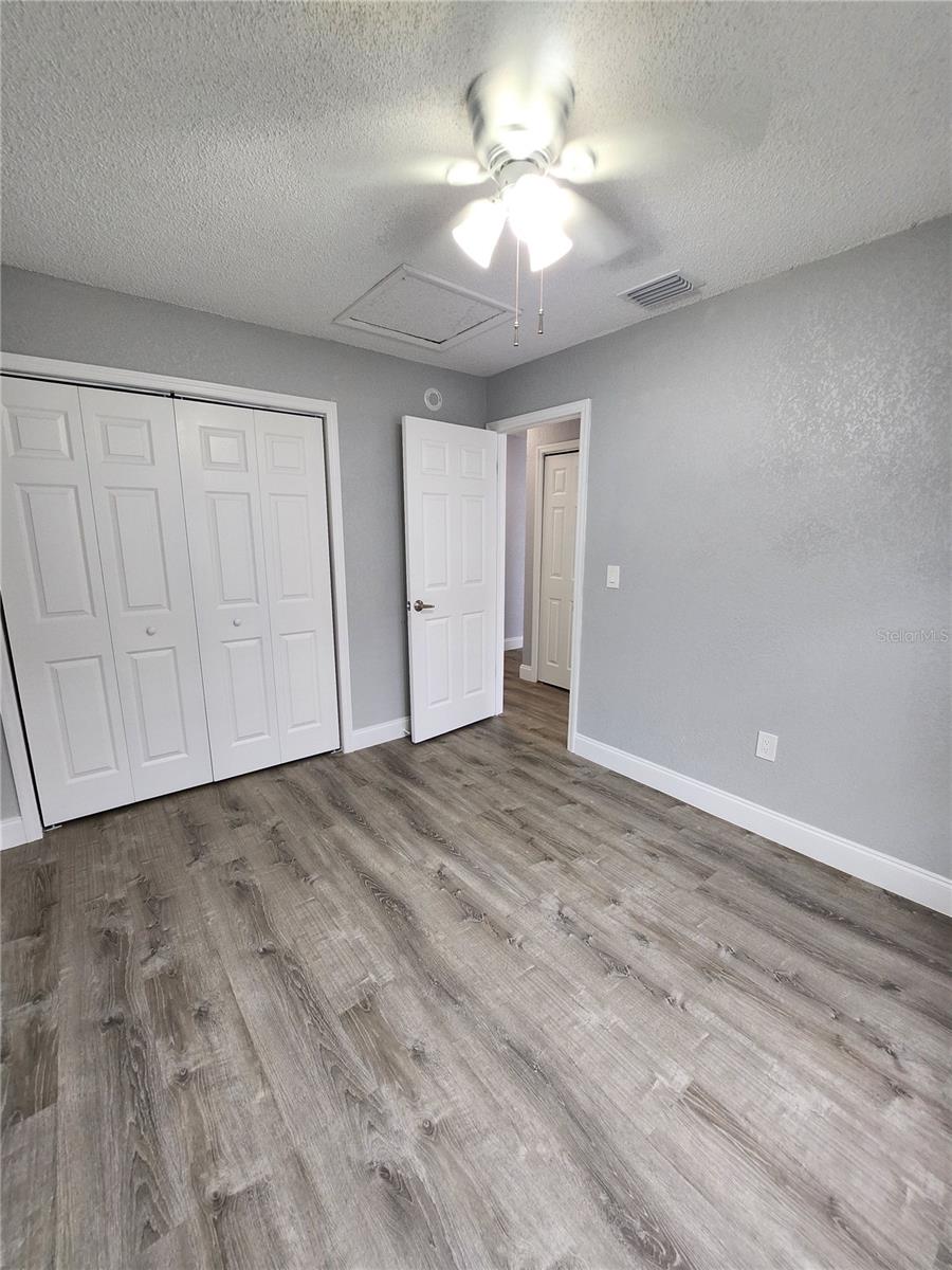 5716 N LINCOLN AVE #D — photo 12