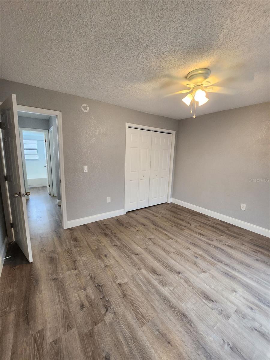 5716 N LINCOLN AVE #D — photo 9