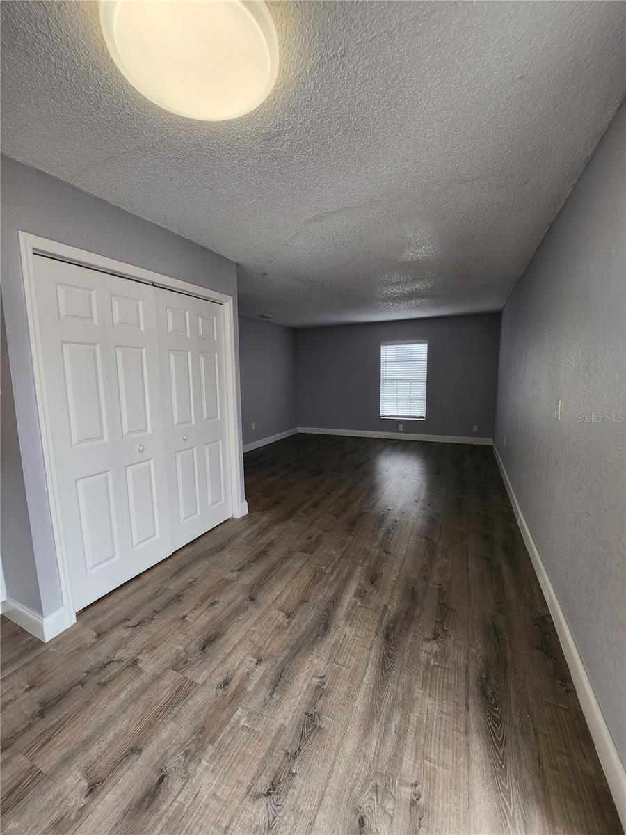 5716 N LINCOLN AVE #D — photo 3