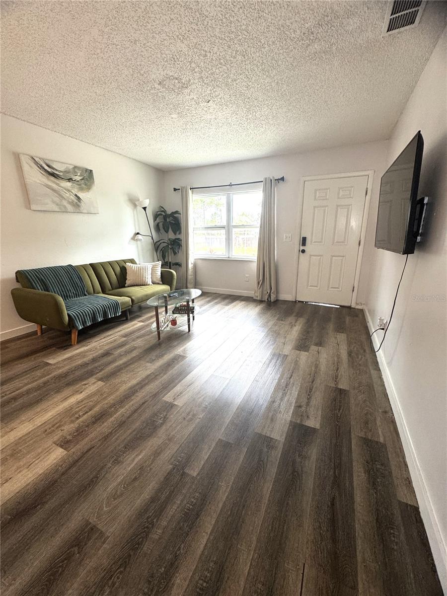 4590 76TH AVE N #302 — photo 4