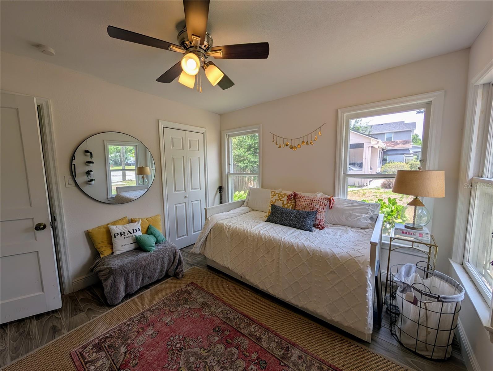 1008 E HAMILTON AVE — photo 7