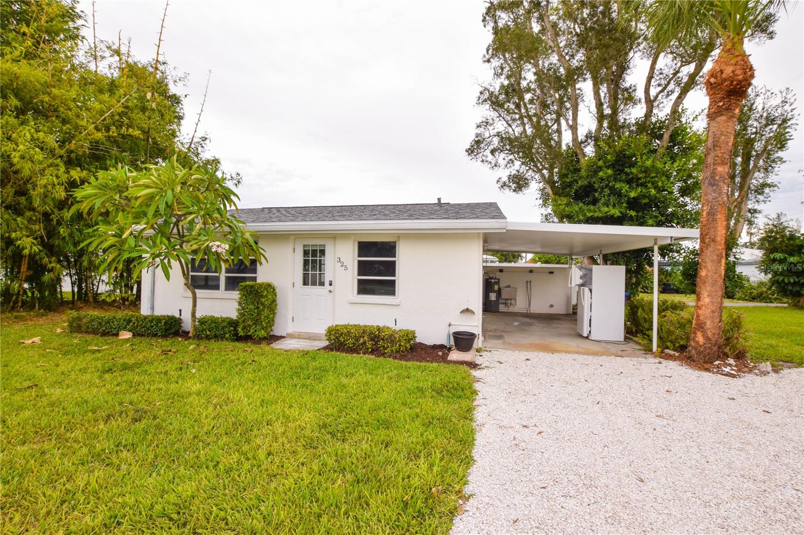 321 BAYSHORE RD — photo 33