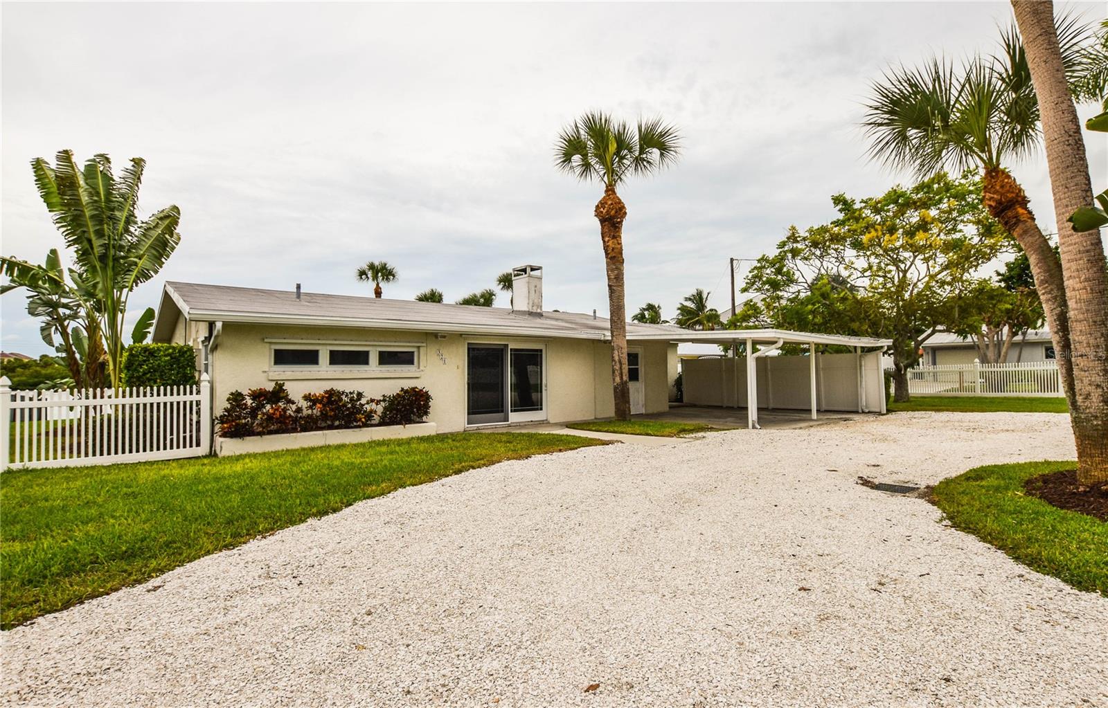 321 BAYSHORE RD — photo 38