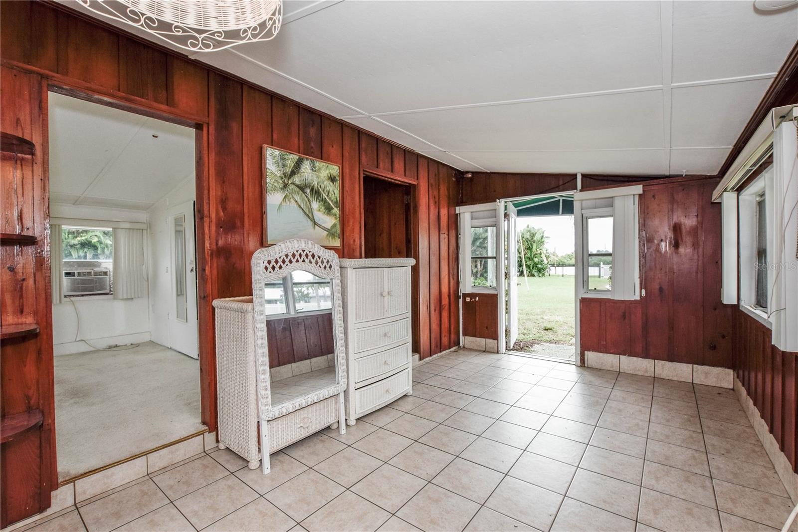 321 BAYSHORE RD — photo 31