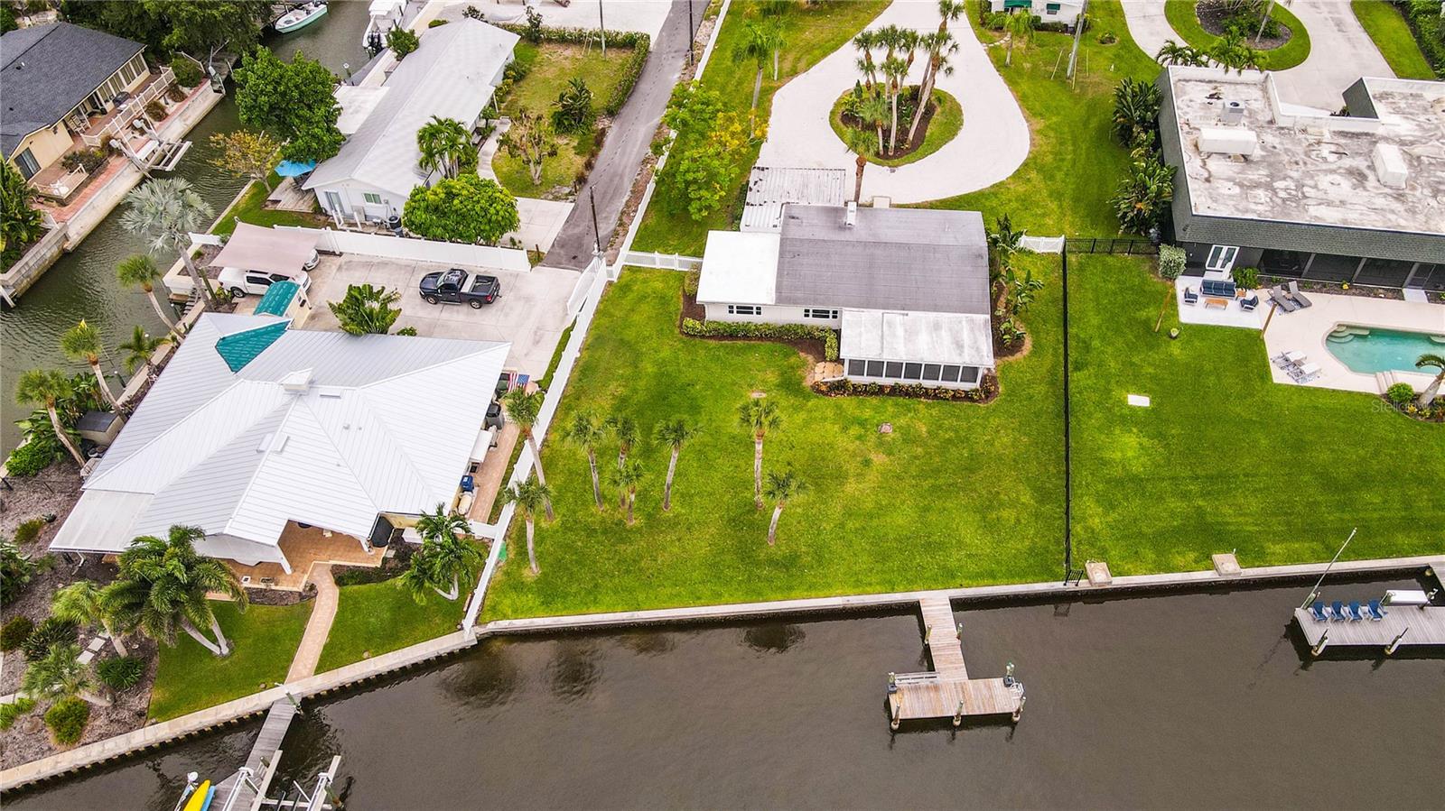 321 BAYSHORE RD — photo 8