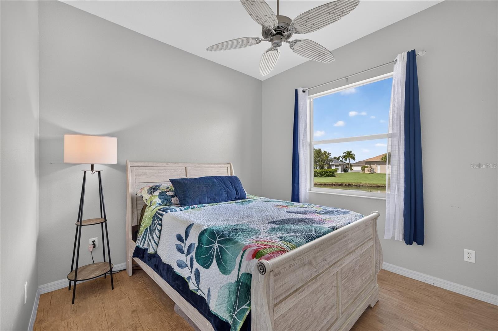5660 RIVIERA CT — photo 40