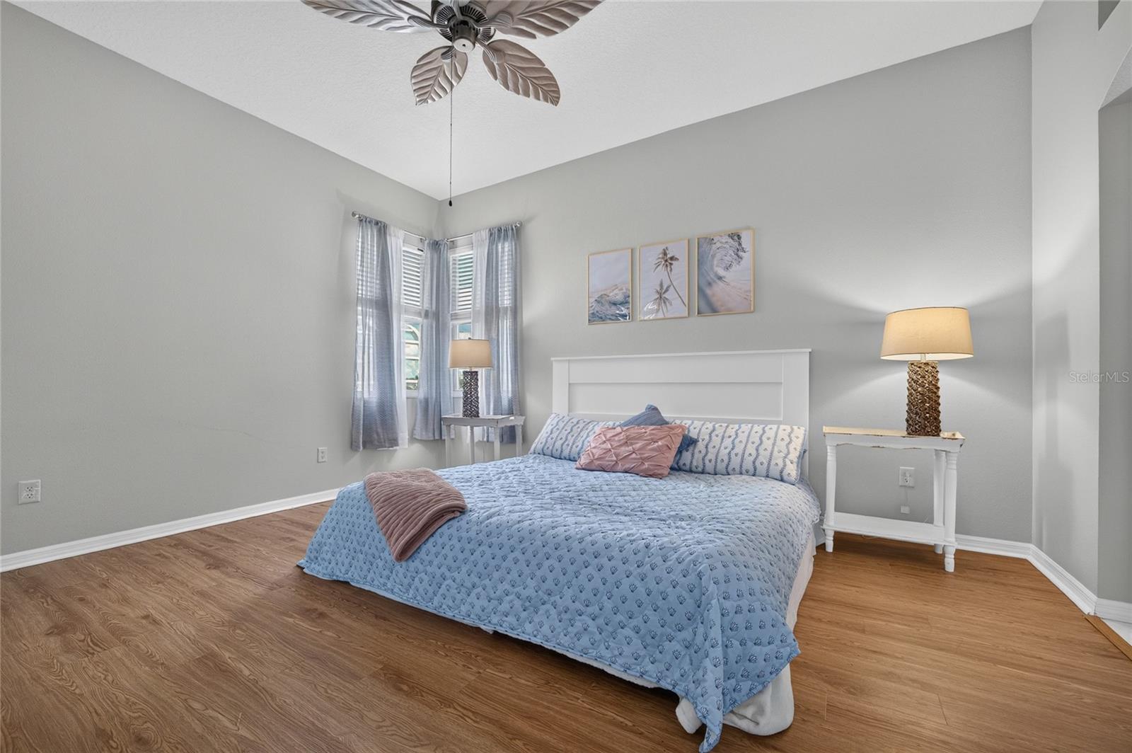 5660 RIVIERA CT — photo 17