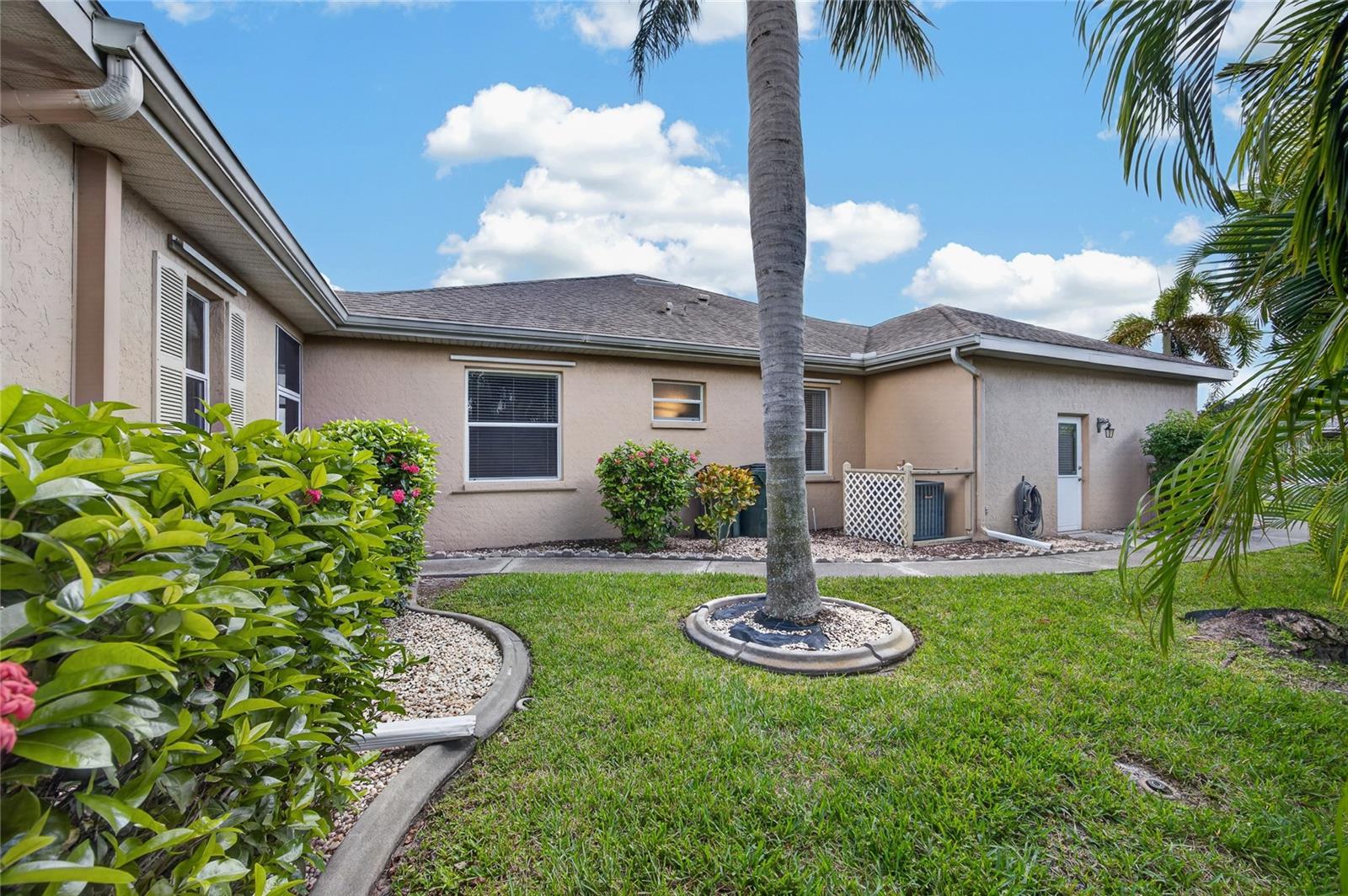 5660 RIVIERA CT — photo 52