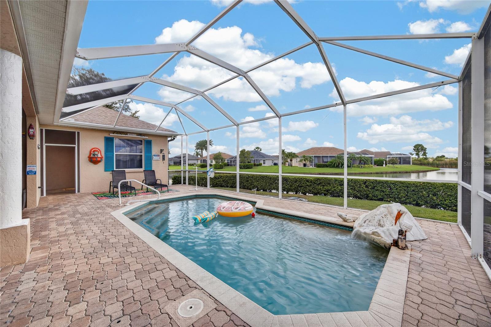 5660 RIVIERA CT — photo 4
