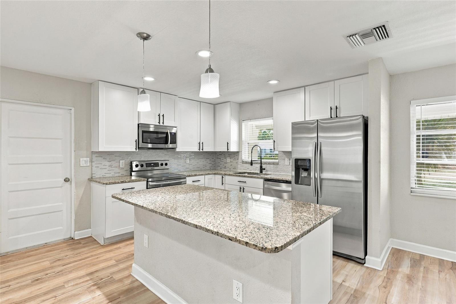 6821 ANCHOR WAY — photo 6