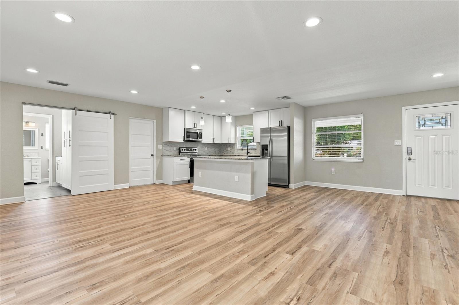 6821 ANCHOR WAY — photo 11