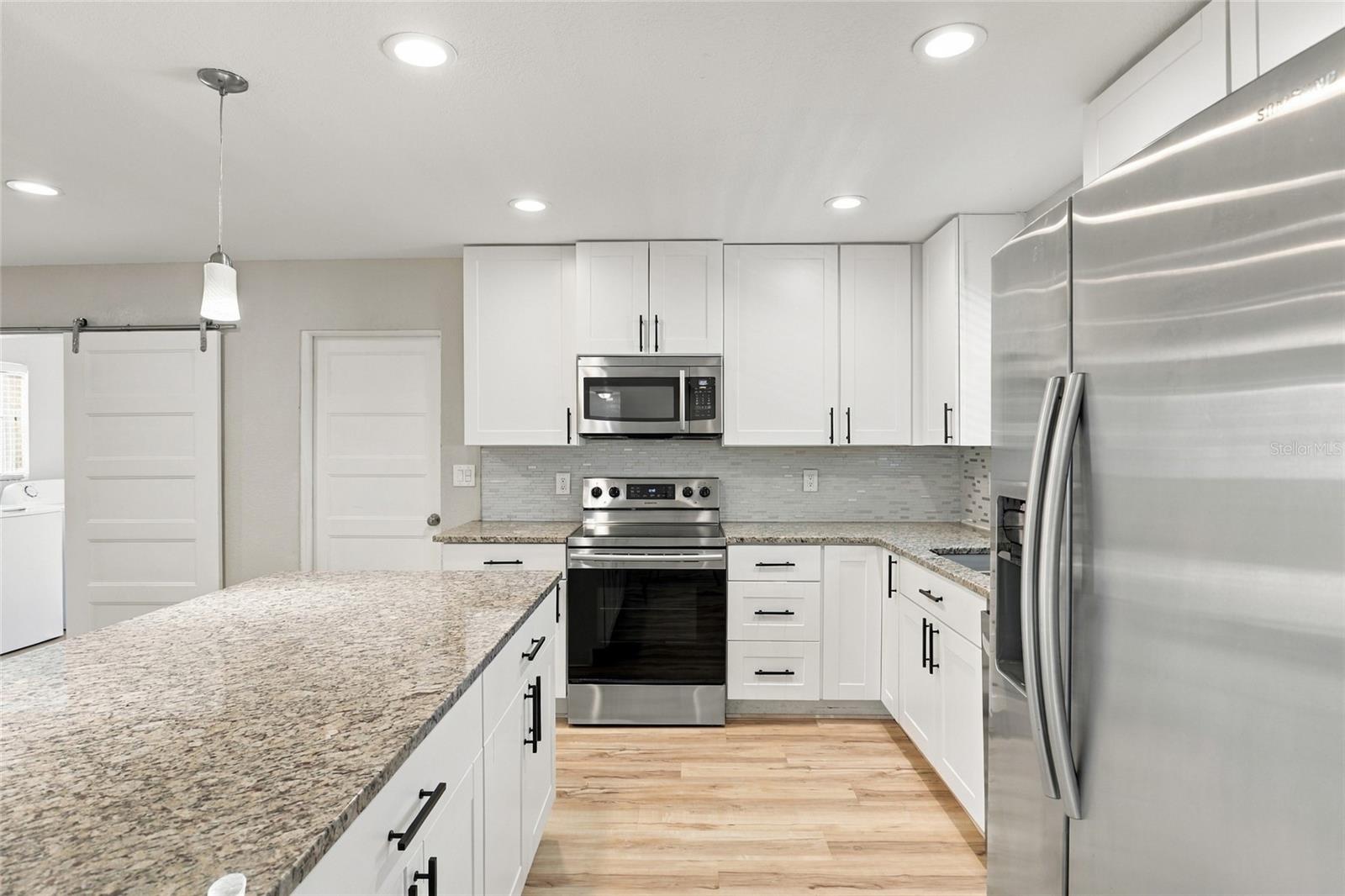 6821 ANCHOR WAY — photo 8