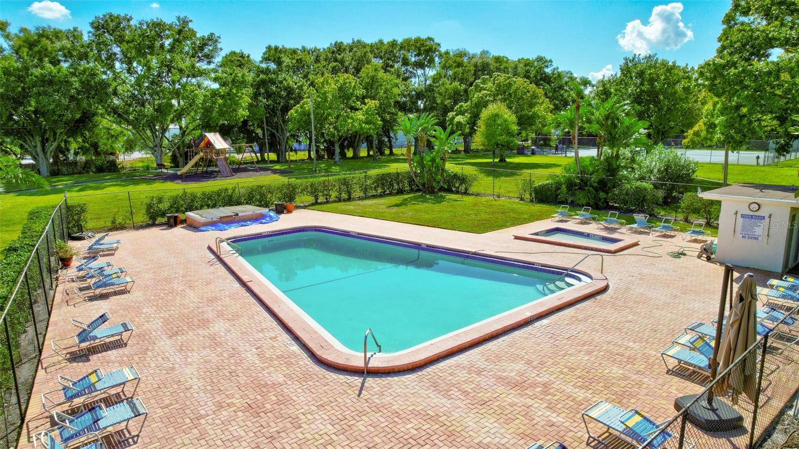 4515 LA CAPRI CT — photo 25