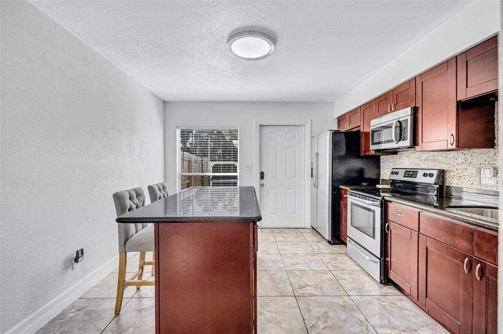 4515 LA CAPRI CT — photo 6
