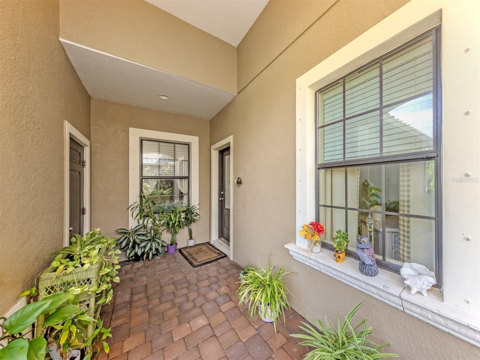 1175 COLLIER PL — photo 4