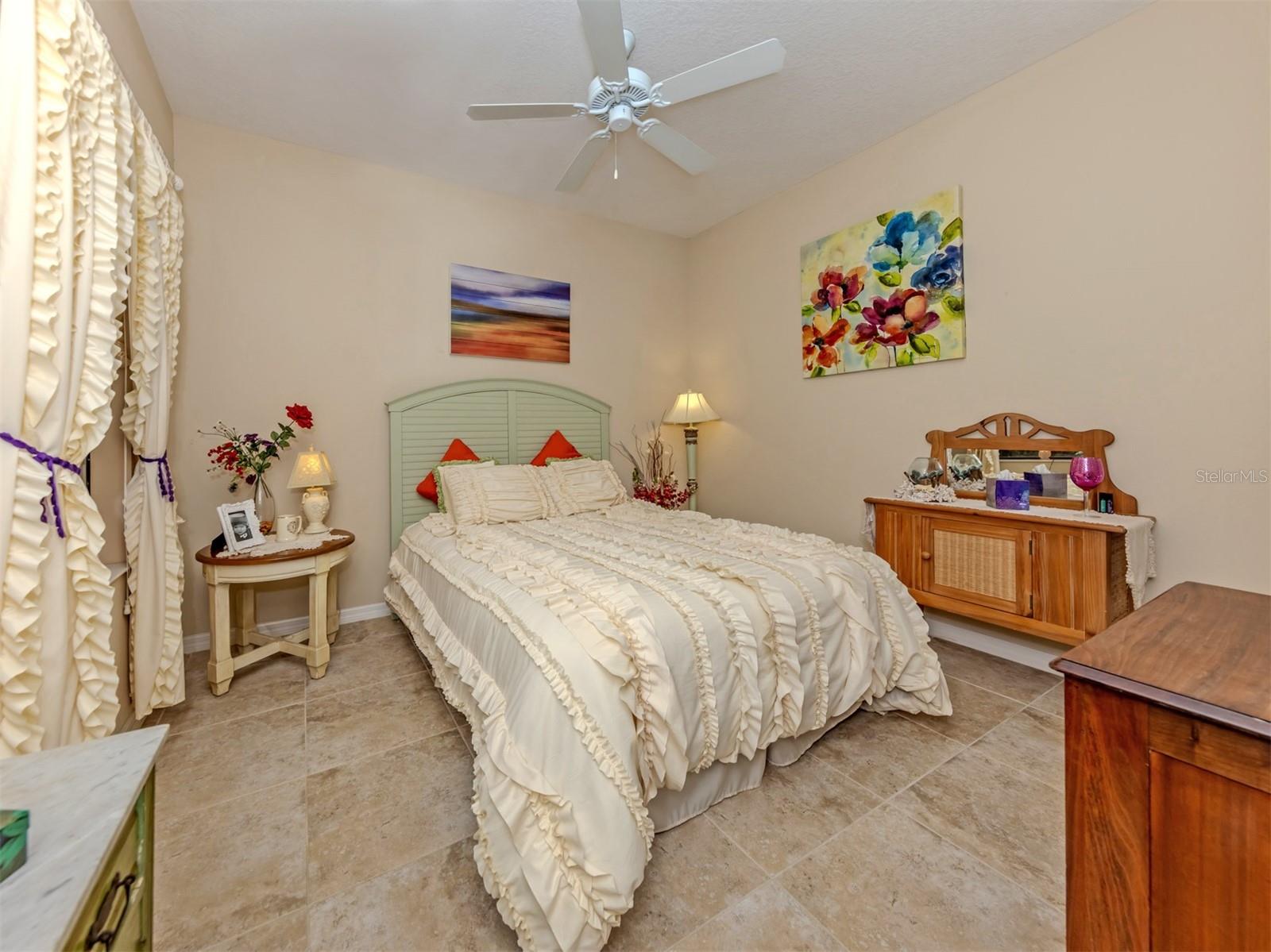 1175 COLLIER PL — photo 20