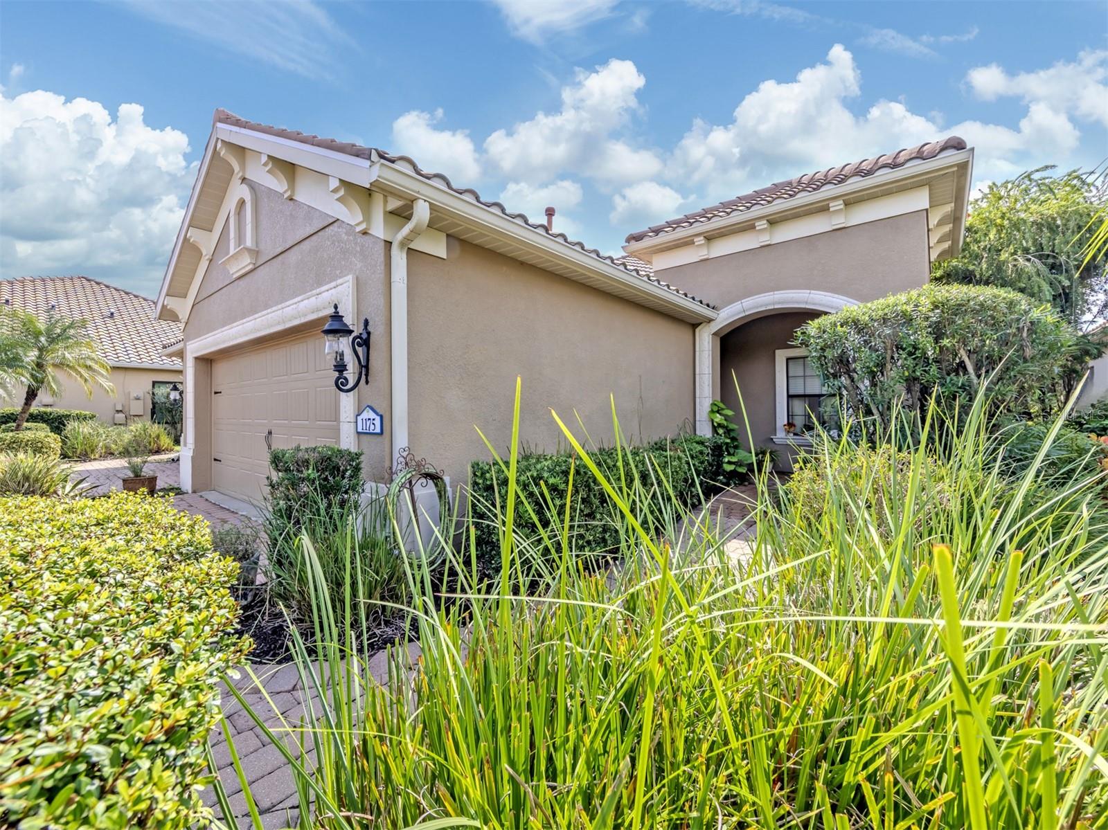 1175 COLLIER PL — photo 3