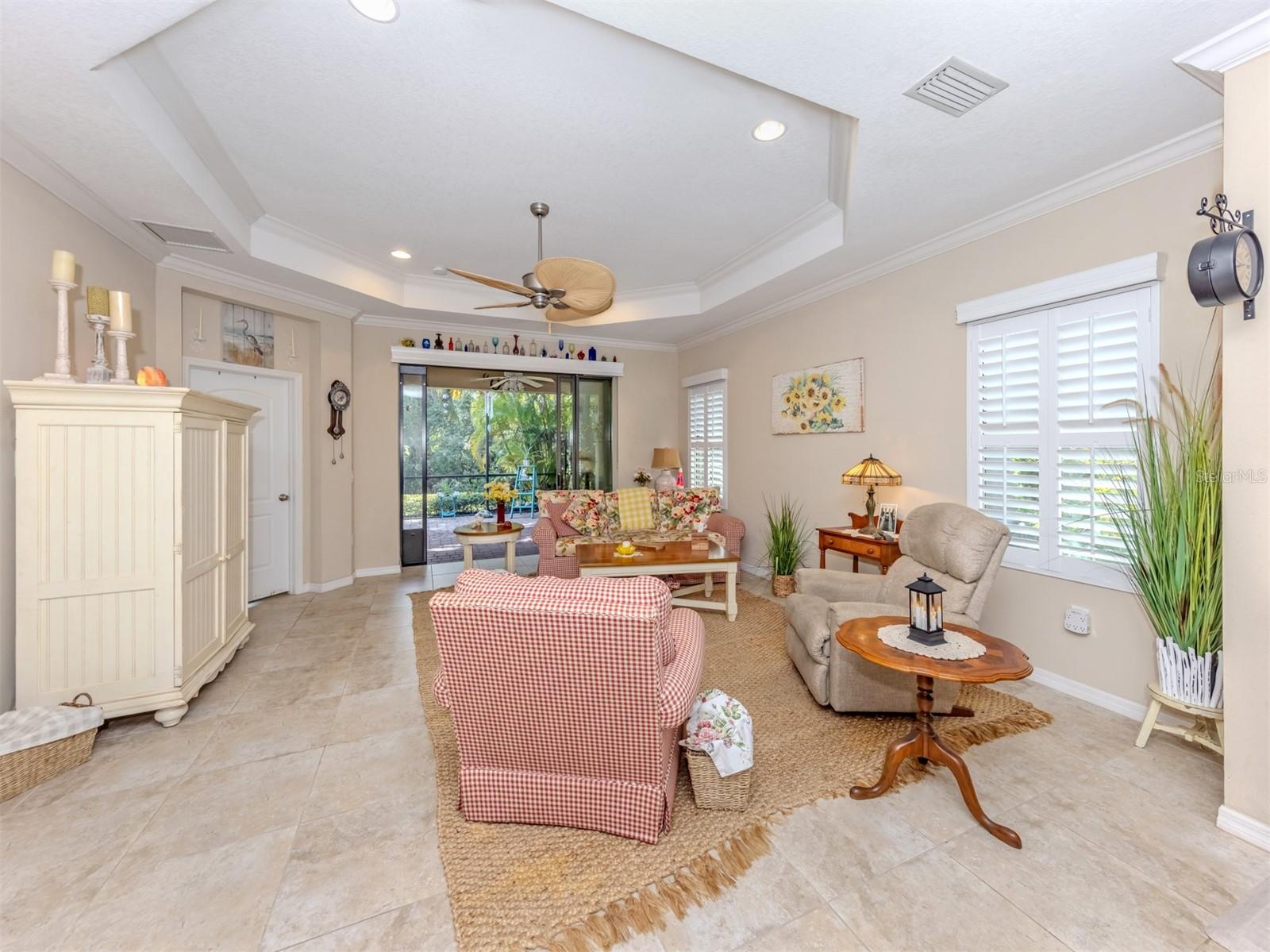 1175 COLLIER PL — photo 13