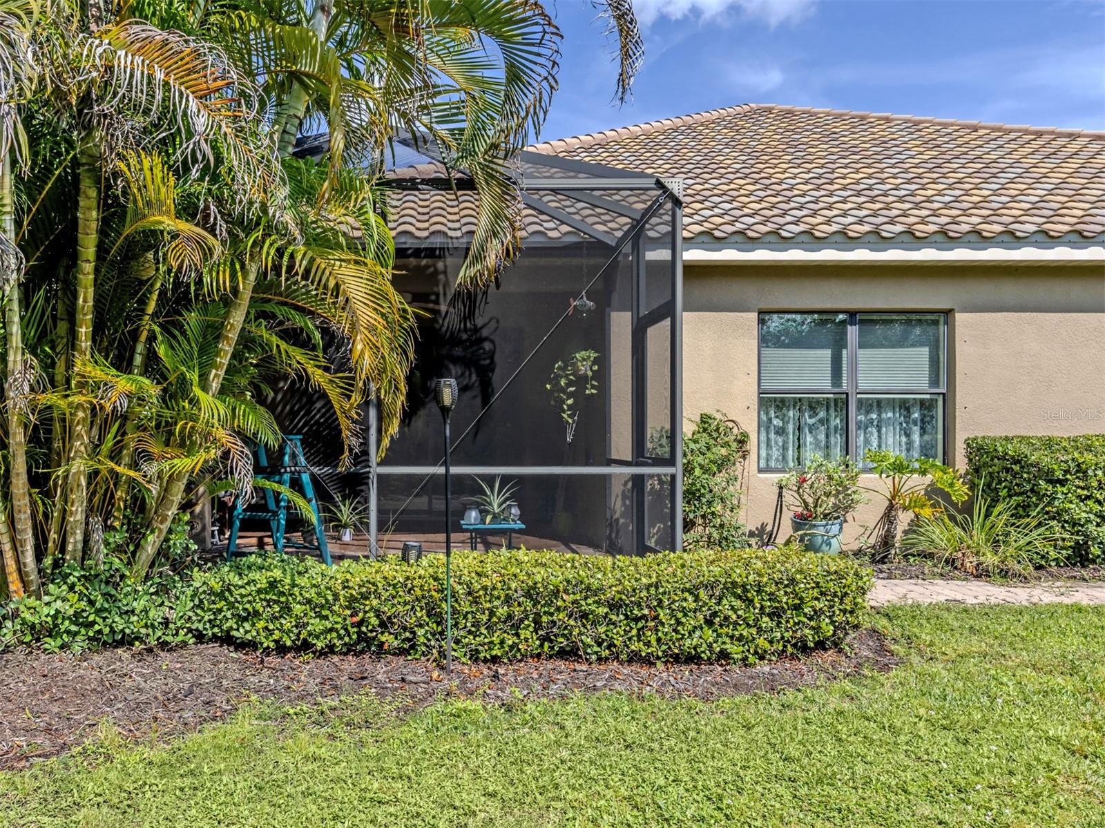 1175 COLLIER PL — photo 29