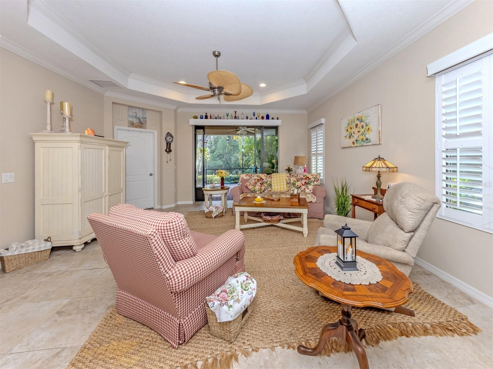 1175 COLLIER PL — photo 12