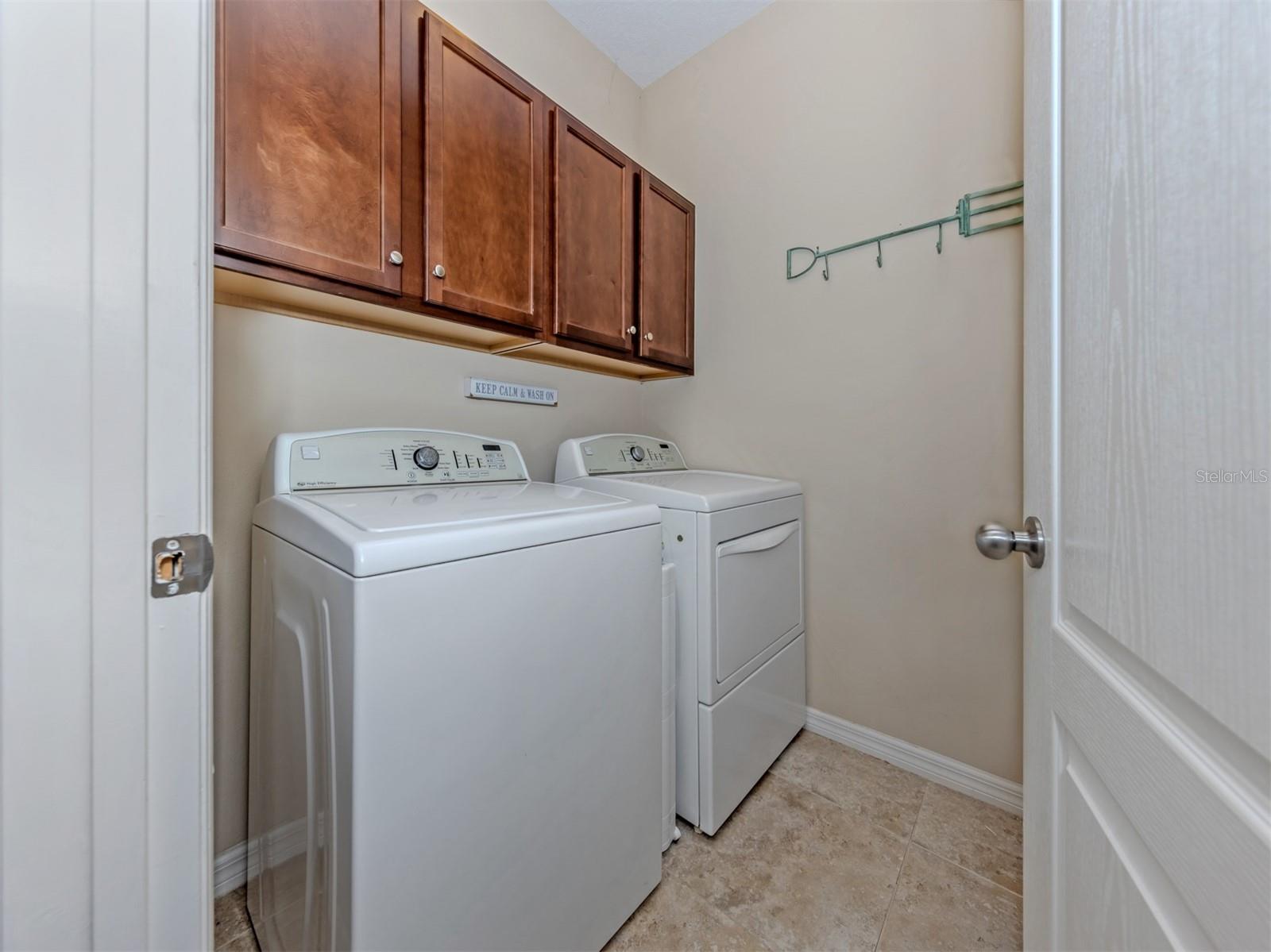 1175 COLLIER PL — photo 23
