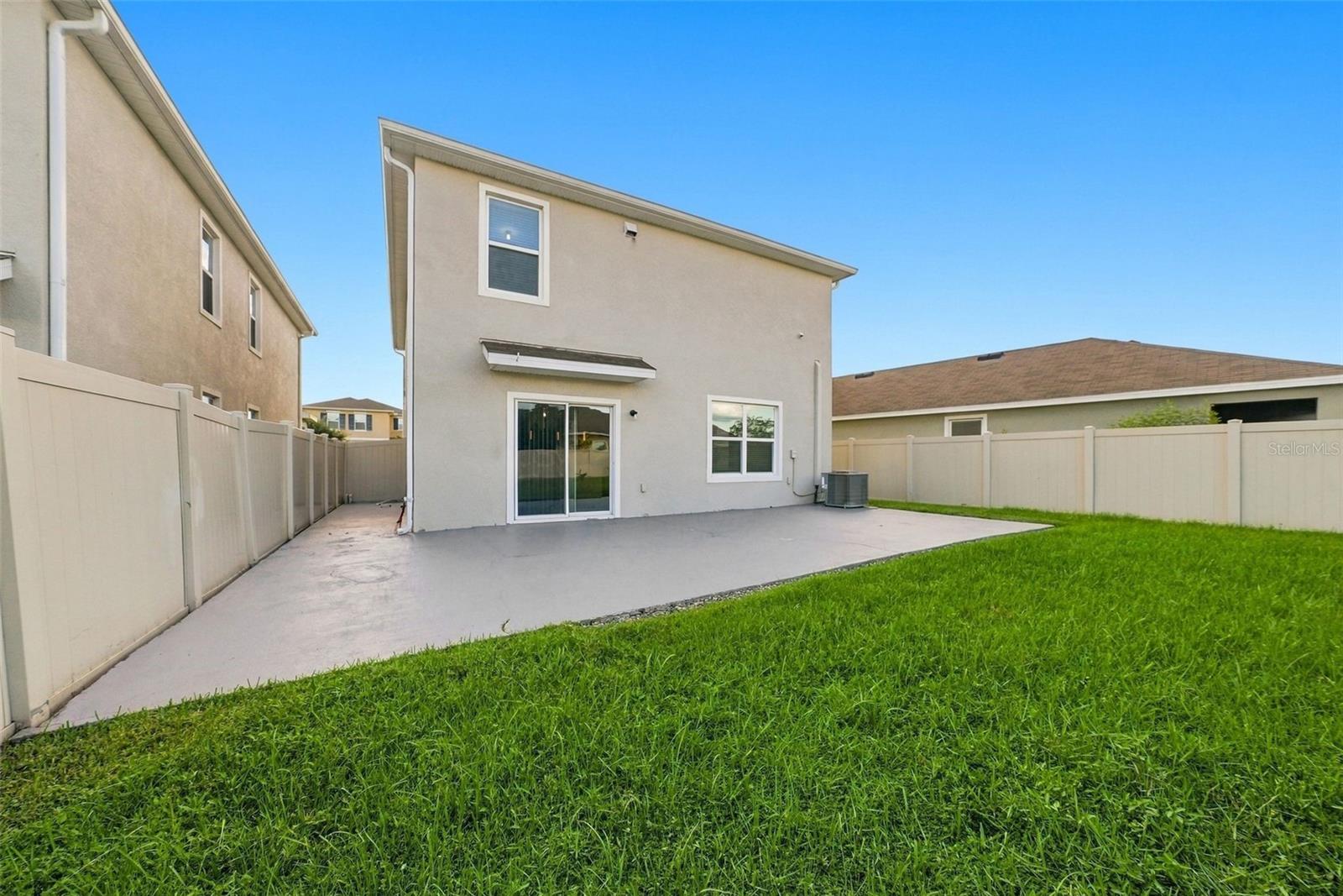 8028 PELICAN REED CIR — photo 38