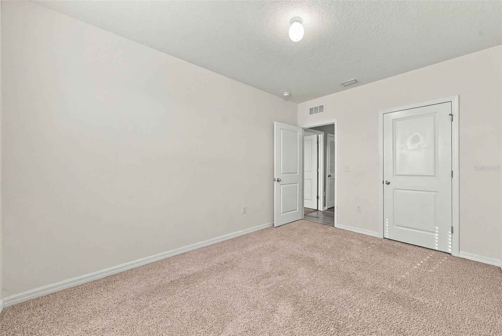 8028 PELICAN REED CIR — photo 24