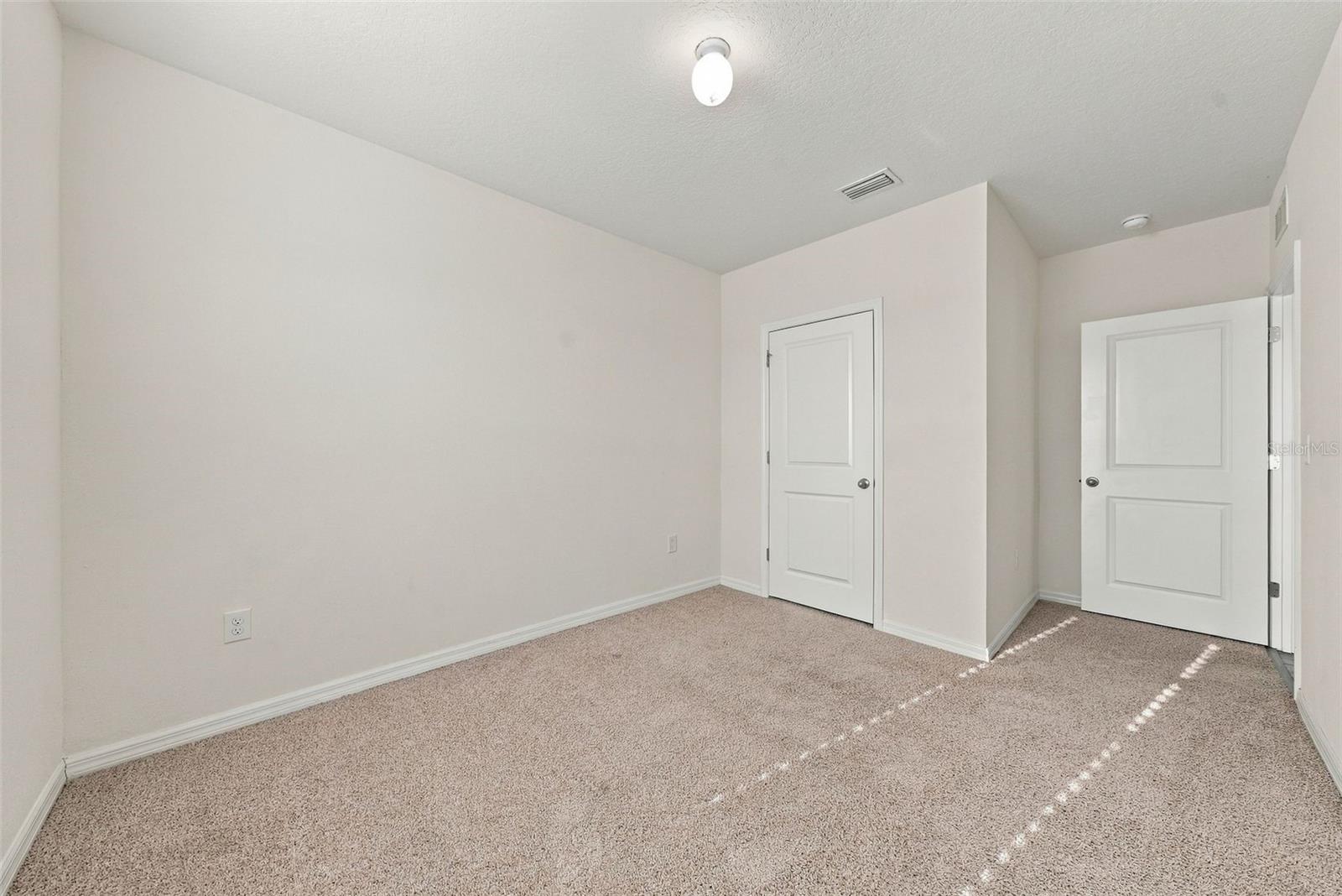8028 PELICAN REED CIR — photo 26