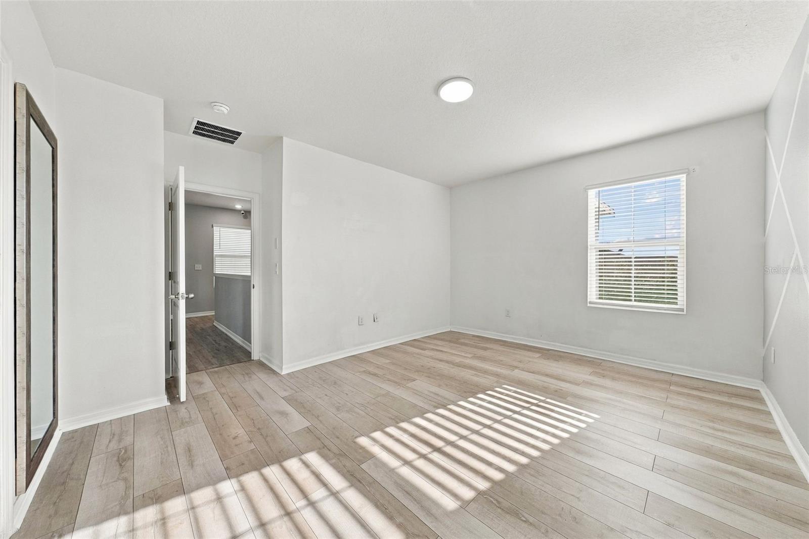 8028 PELICAN REED CIR — photo 19