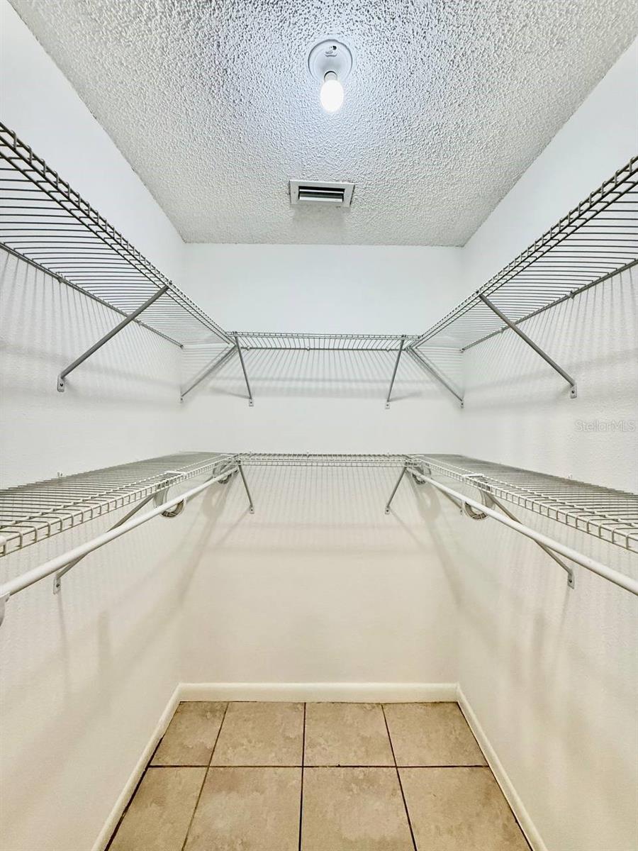 1602 PALM LEAF DR — photo 18