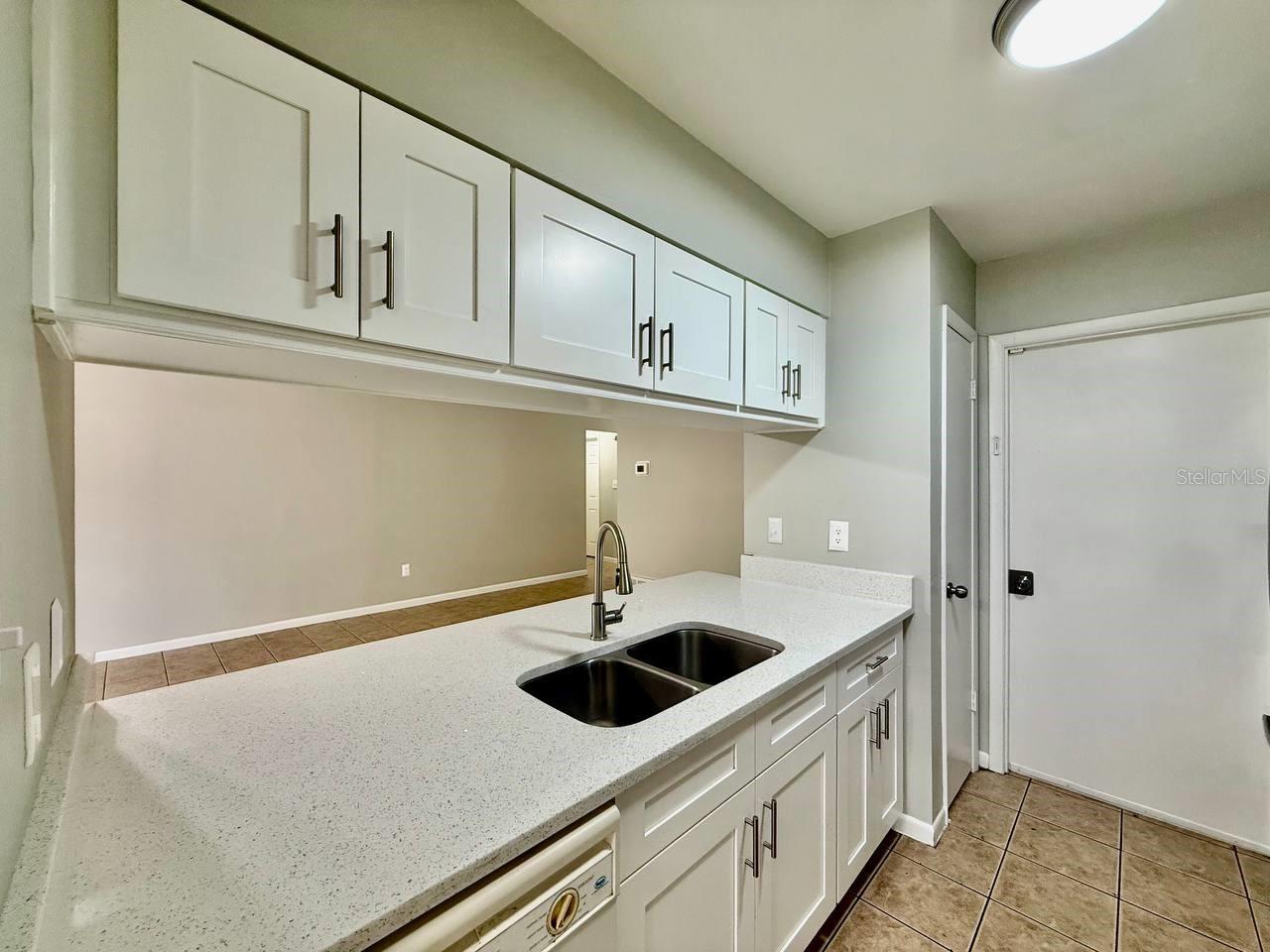 1602 PALM LEAF DR — photo 10