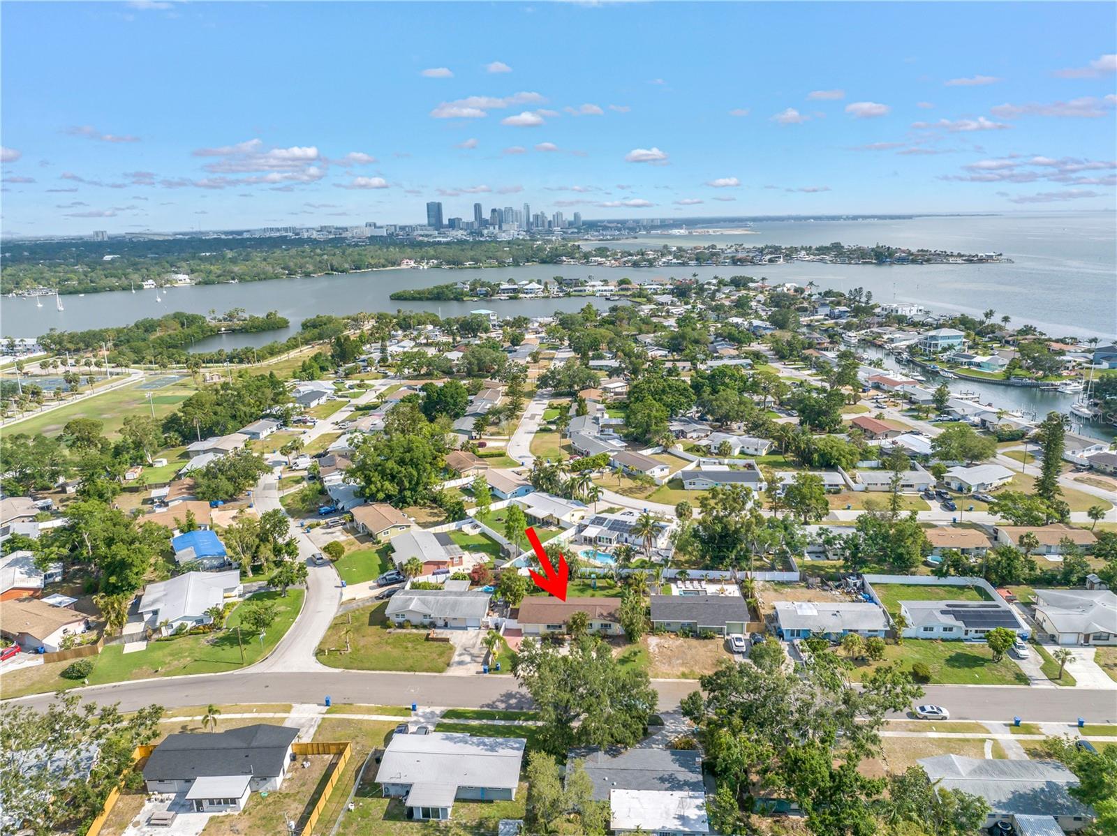 3843 NEPTUNE DR SE — photo 38