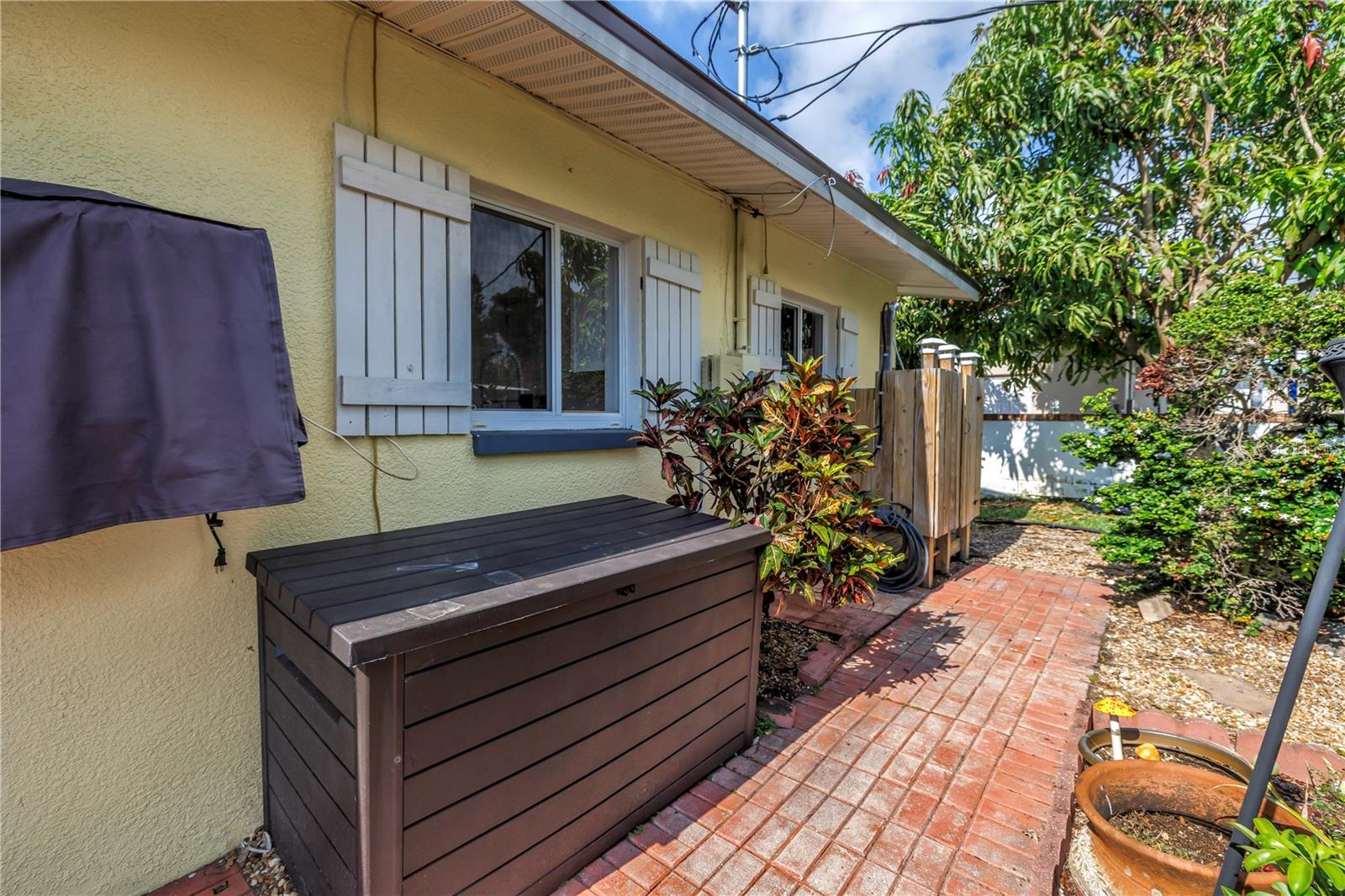 3843 NEPTUNE DR SE — photo 28