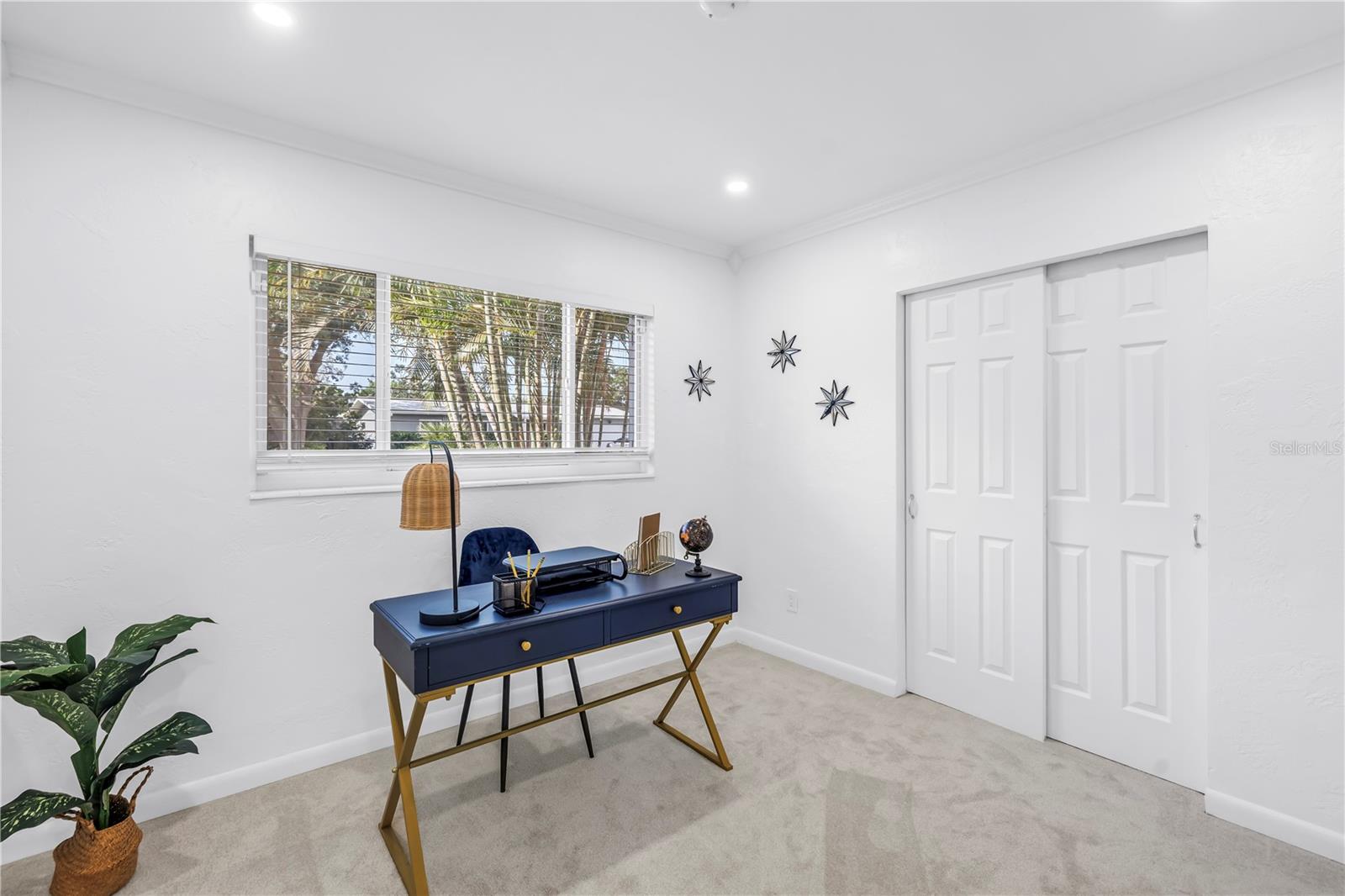 3843 NEPTUNE DR SE — photo 23