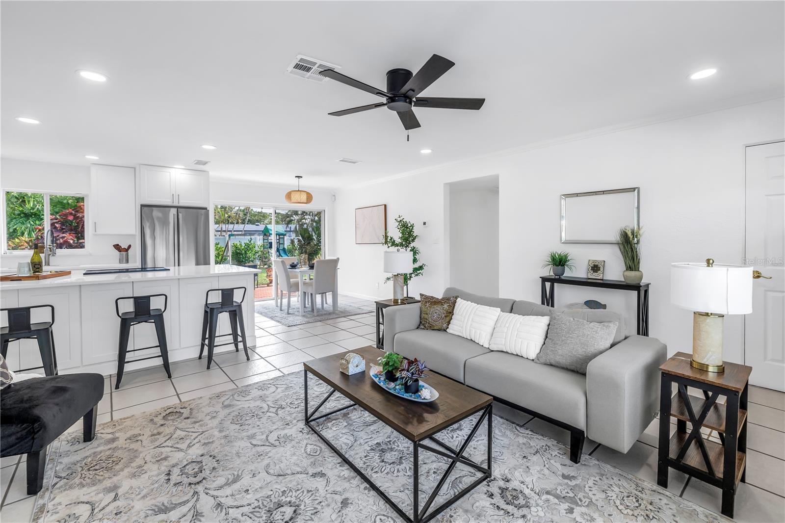 3843 NEPTUNE DR SE — photo 6