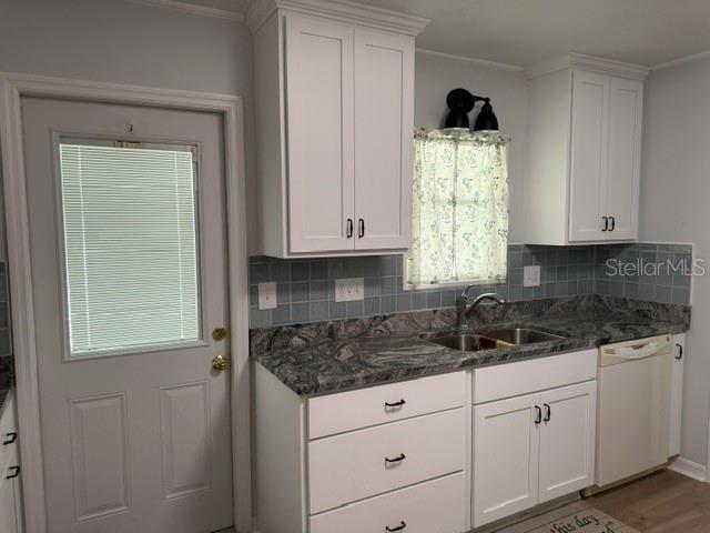 3412 OAKWOOD BLVD S — photo 4