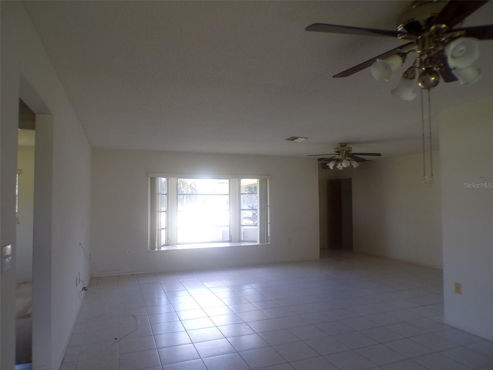 2490 ENGLEWOOD RD — photo 5