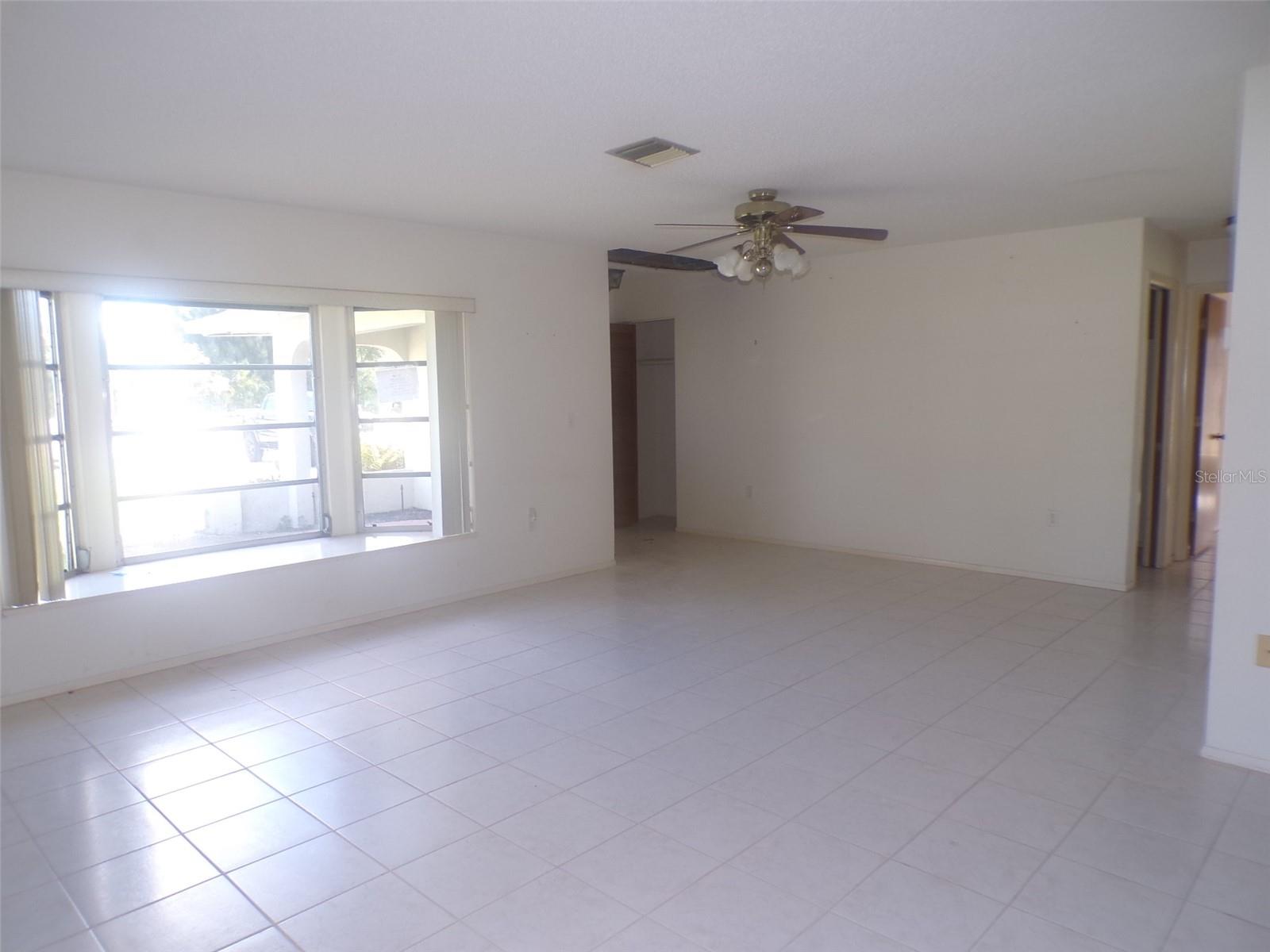 2490 ENGLEWOOD RD — photo 6