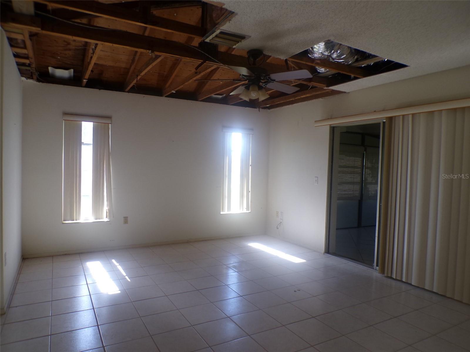 2490 ENGLEWOOD RD — photo 14