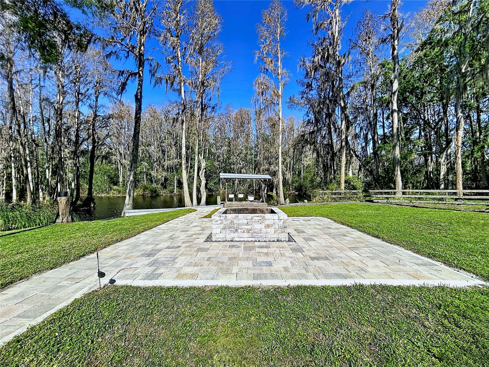 5365 CONNER DR — photo 7