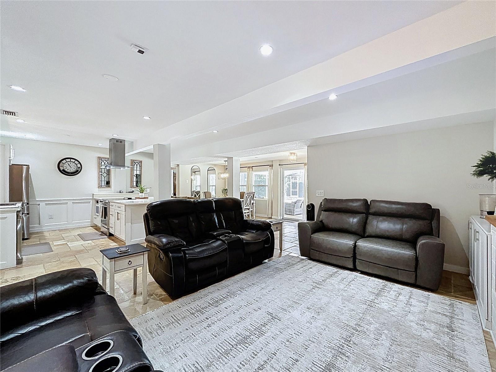 5365 CONNER DR — photo 21