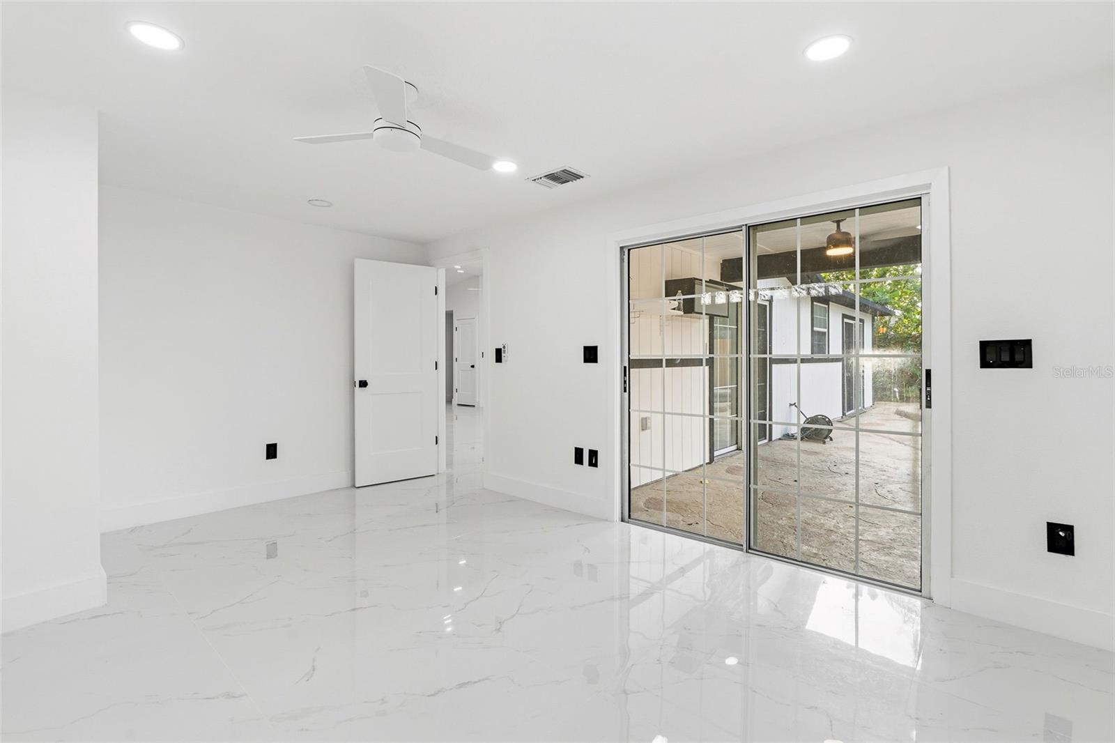 5308 BLACK PINE DR — photo 16