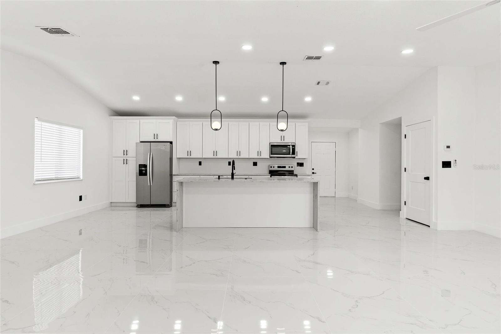 5308 BLACK PINE DR — photo 7