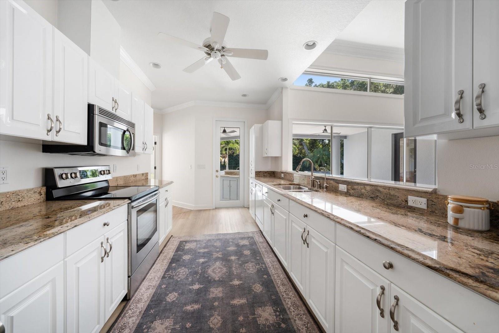 2265 KENT DR — photo 15