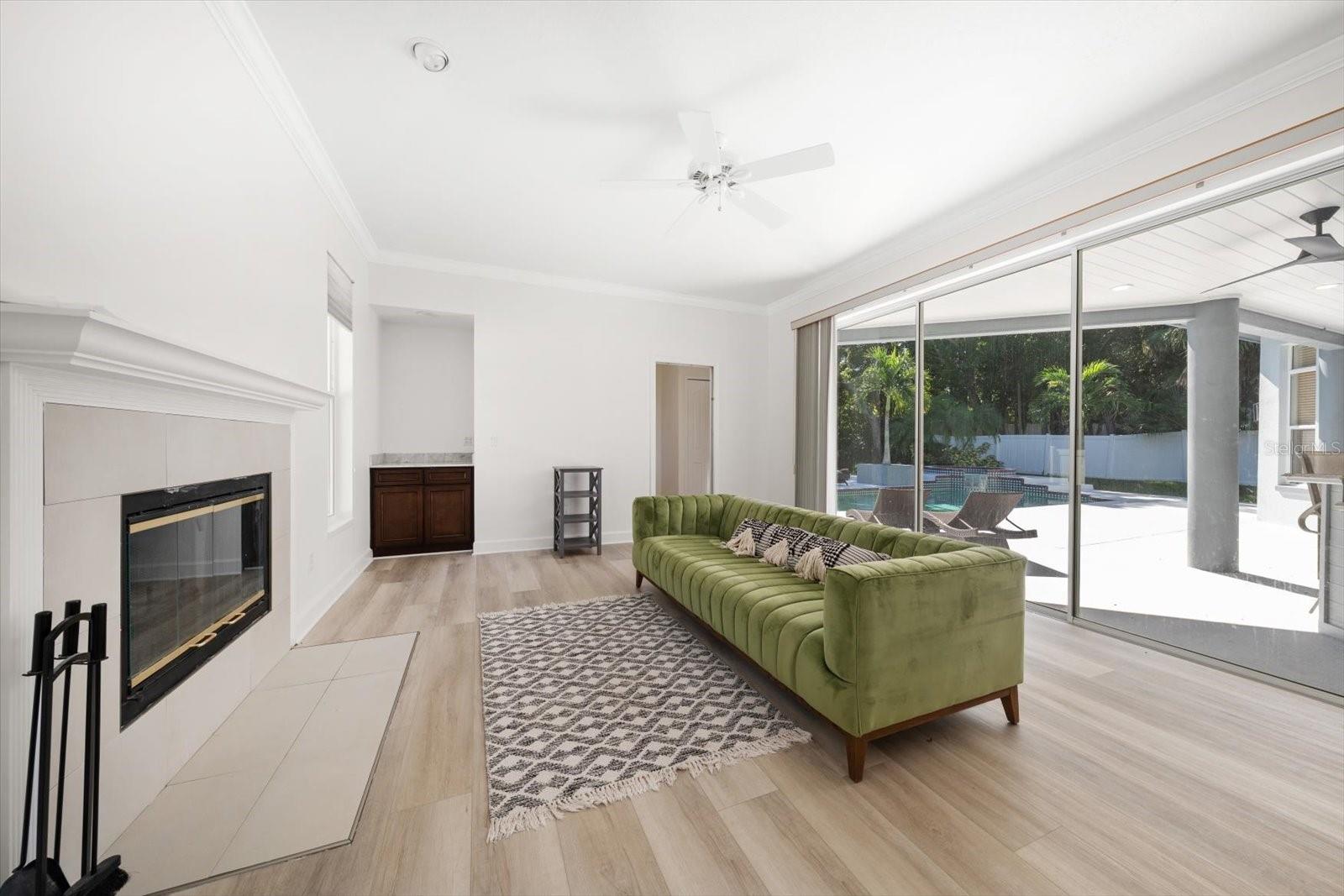 2265 KENT DR — photo 40